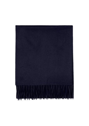 Classic fringed scarf