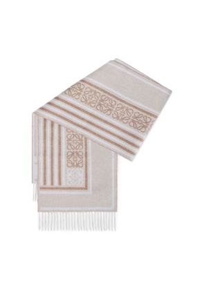 Wool and cashmere scarf