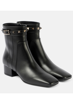 Valentino Garavani Rockstud 40 leather ankle boots