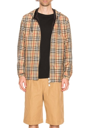 Burberry Stretton Reversible Jacket in Archive Beige Check - Brown. Size L (also in XL).