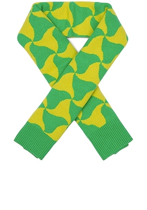 Bottega Veneta Wavy Triangle Wool Scarf in Parakeet & Kiwi - Green. Size all.