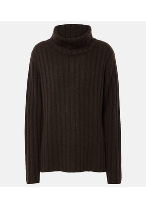 Lisa Yang Raphaella turtleneck cashmere sweater