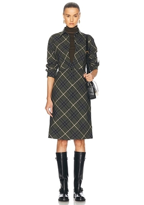 Burberry Long Sleeve Midi Dress in Marsh IP Check - Grey. Size 2 (also in 6, 0).
