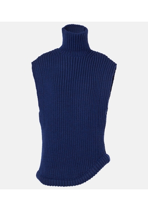Victoria Beckham Turtleneck sweater vest