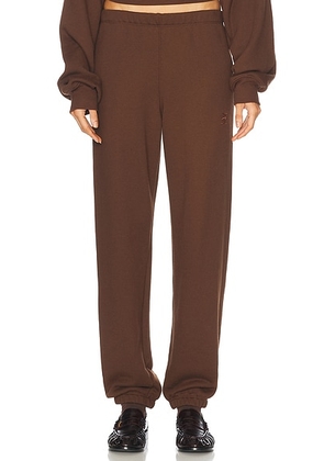 Eterne Classic Sweatpant in Chocolate - Chocolate. Size L (also in M, S, XL, XS).