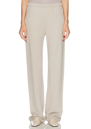 Eterne Straight Leg Sweatpant in Dove - Neutral. Size L (also in XL).