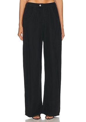 EB Denim Eddie Bowed Linen Pant in Black - Black. Size XS (also in S).