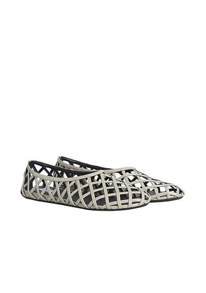 ALAÏA Ballerina Flat in Grege - Grey. Size 36 (also in 36.5, 37, 37.5, 38, 38.5, 39, 39.5, 41).