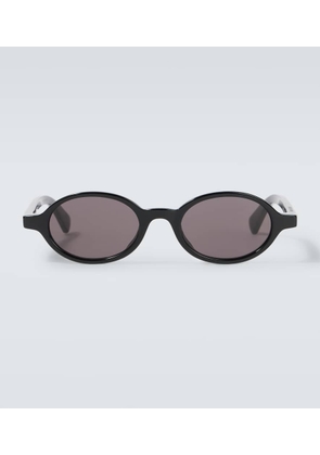 Bottega Veneta Oval sunglasses