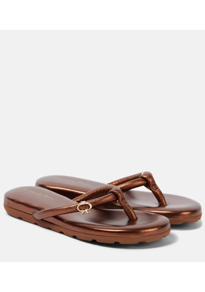 Gianvito Rossi Fiji leather thong sandals