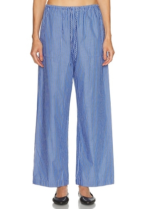 DONNI. The Stripe Pop Drawstring Pant in Azure Pinstripe - Blue. Size L (also in M, S, XS).
