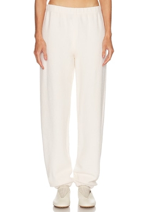 Eterne Classic Reverse French Terry Sweatpant in Cream - Cream. Size L (also in M, S, XL, XS).