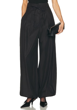 Adam Lippes Kaito Pant in Black - Black. Size L (also in M, S, XS).
