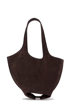 THE ATTICO La Scoop Medium Shoulder Bag in Dark Brown - Brown. Size all.
