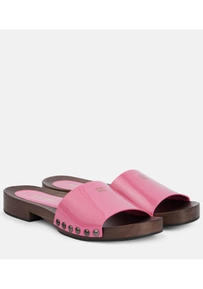 Miu Miu Patent leather clogs