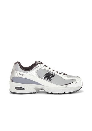 COMME des GARCONS HOMME x New Balance U509 Sneaker in Grey - Grey. Size 10 (also in 7, 8, 9, 11).