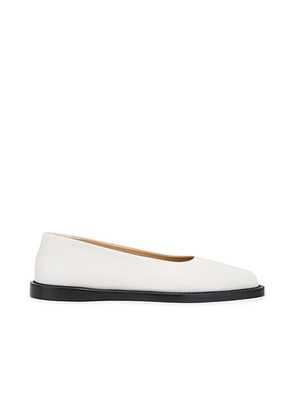 Gabriela Hearst Kati Ballerina Flat in Cream - Cream. Size 39.5 (also in ).