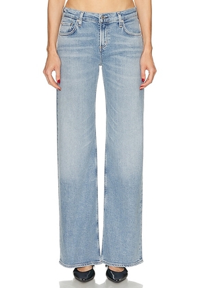 Citizens of Humanity Nora Trouser Leg Jeans in Bowery - Blue. Size 24 (also in 25, 26, 27, 28, 29, 30, 32, 33, 34).