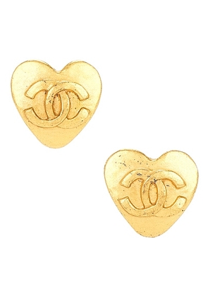 chanel Chanel 1995 Heart Clip-On Earrings in Gold - Metallic Gold. Size all.