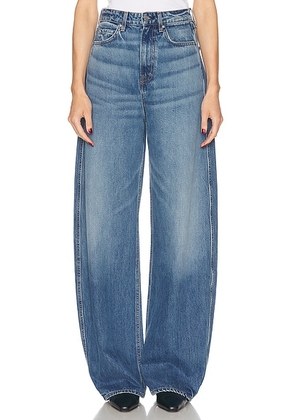 GRLFRND Austen High Rise Curve Jeans in Hyperion Ave - Blue. Size 24 (also in ).