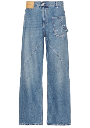 JW Anderson Twisted Workwear Jeans in Light Blue - Blue. Size 32 (also in ).