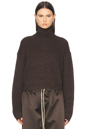 Fear of God ESSENTIALS Cropped Turtleneck Sweater in Brown - Brown. Size L (also in ).