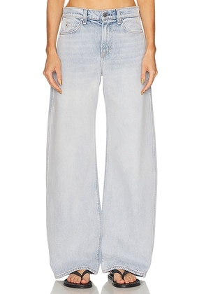 GRLFRND Austen Low Rise Curve in Robertson Blvd - Blue. Size 24 (also in 26, 28, 30).