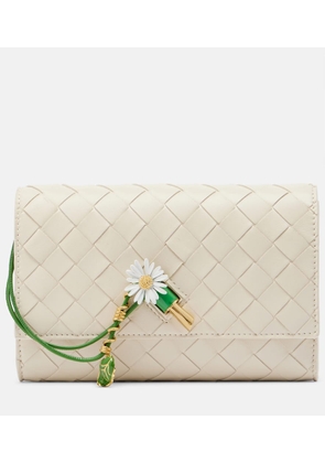 Bottega Veneta Andiamo Daisy leather shoulder bag
