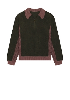 ISA BOULDER Relax Zip Up Polo Sweater in Mauve & Occher Green - Green. Size L (also in S, XL/1X).