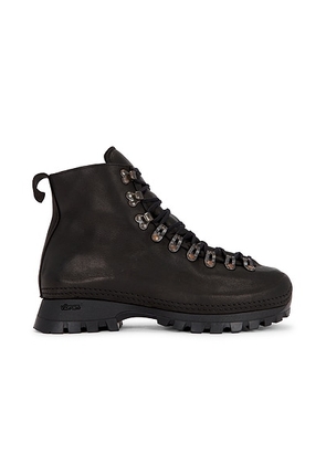 Guidi Vs19 Trek Boot in Black - Black. Size 41 (also in 42, 43, 44, 45).