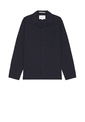 Norse Projects Carsten Solotex Twill Shirt in Dark Navy - Navy. Size S (also in ).