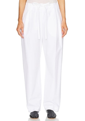 KHAITE Trenton Pant in White - White. Size L (also in ).