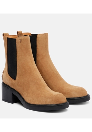 Tod's Suede Chelsea boots