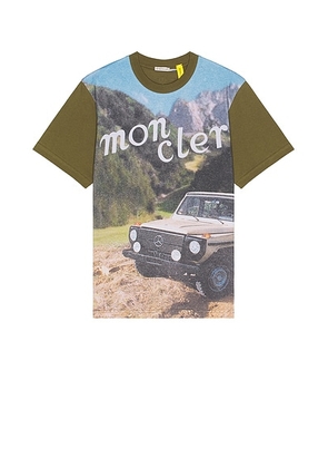 Moncler Genius T-Shirt in Winter Moss - Green. Size L (also in S, XL/1X).