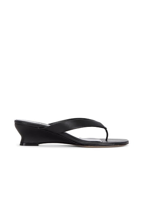 LE MONDE BÉRYL Micro Wedge Thong Sandal in Black - Black. Size 37.5 (also in ).