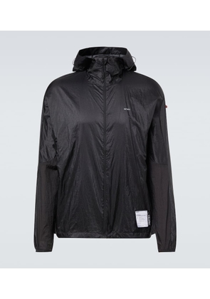 Satisfy PertexÂ® raincoat