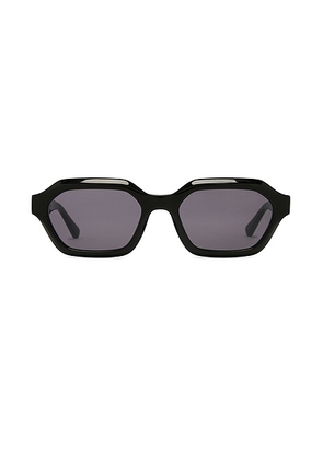 MESSYWEEKEND Anthony Sunglasses in Black & Grey - Black. Size all.