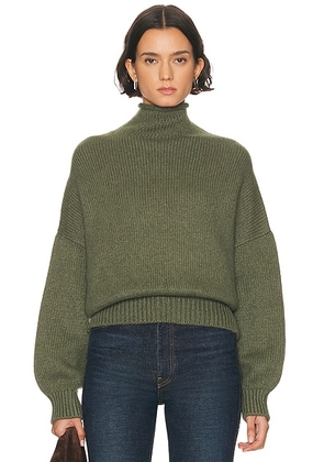 KHAITE Juniper Cashmere Sweater in Pine - Army. Size L (also in ).