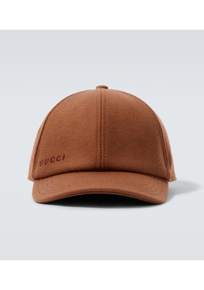 Gucci Logo wool baseball cap