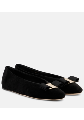 Ferragamo Vanna velvet ballet flats