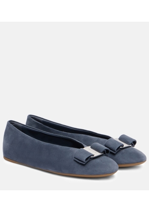 Ferragamo Vanna bow-detail suede ballet flats