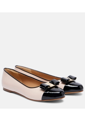 Ferragamo Varina leather ballet flats