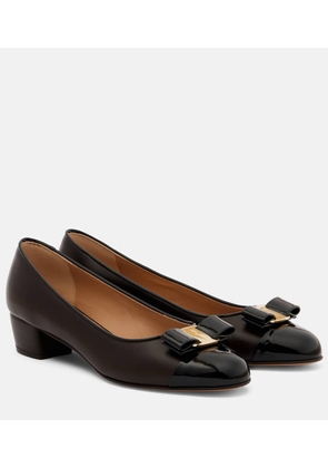 Ferragamo Vara leather pumps
