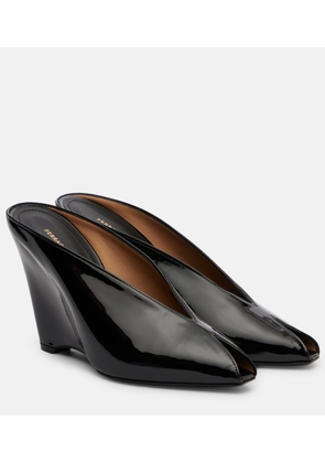 Ferragamo Alicia 95 patent leather wedge mules