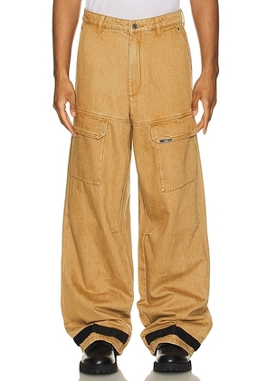 RTA Wylie Jeans in Vintage Khaki - Tan. Size 30 (also in ).