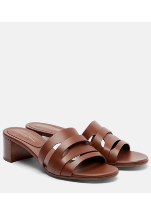 Gianvito Rossi 35 leather mules