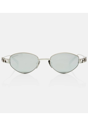 Gucci Oval sunglasses