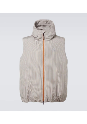 Loewe x On striped technical puffer vest