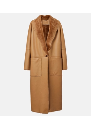 Dorothee Schumacher Soft Touch shearling-lined leather coat