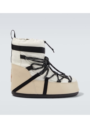 Moncler Grenoble x Moon Boot Icon Low snow boots